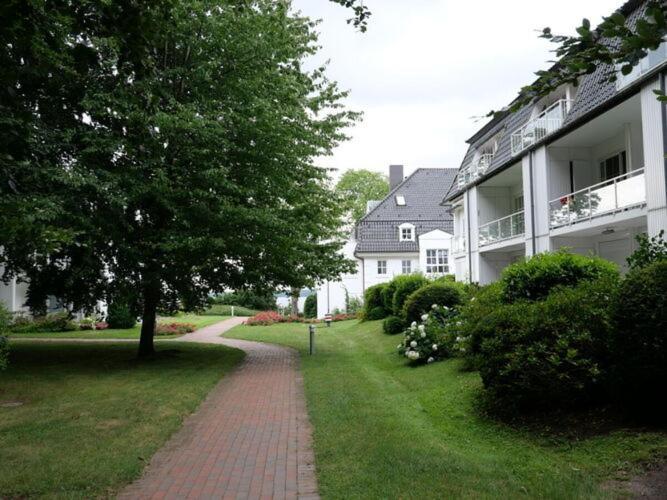 Apartment Vacation By The Sea